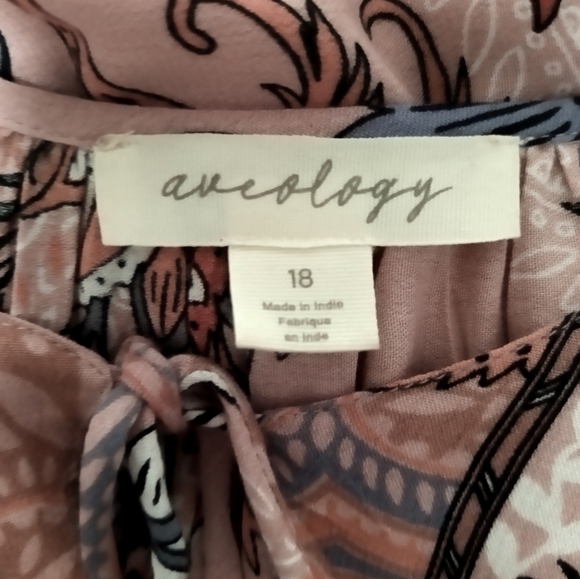 Avenue Pink Paisley Floral Midi Dress - Picture 4 of 8